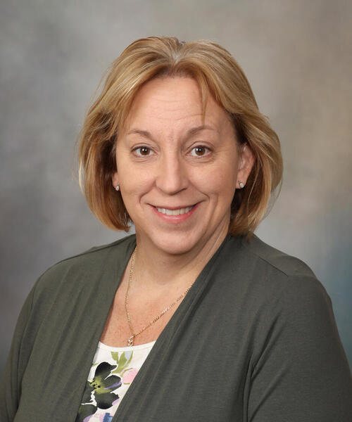 Vicki L. Hunt