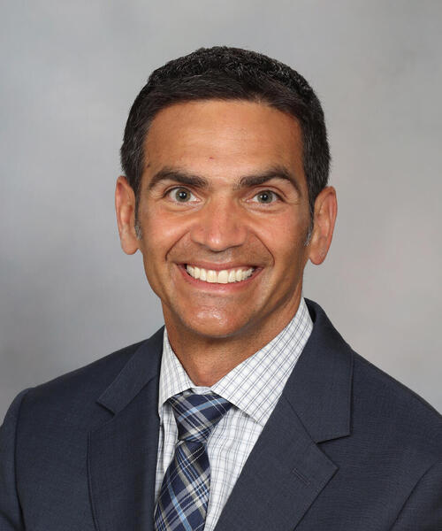Kevin Arce Castro, D.M.D.