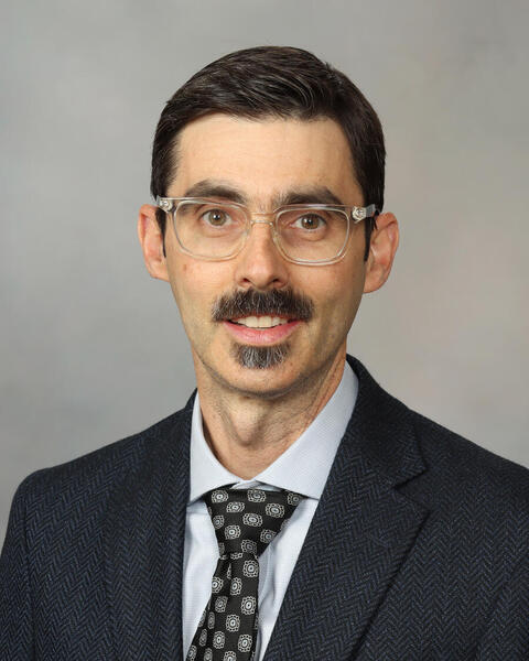 Robert E. Kraichely