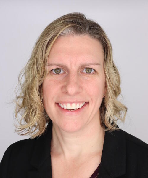 Ellie J. Jelsing